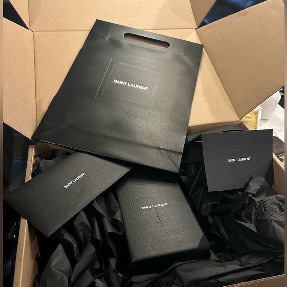 YSL Signature Bag, Box, Card, Envelope - Picture 4 of 4